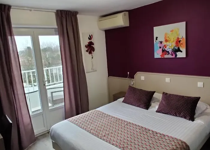 Logis Les Bleuets 2* Royan