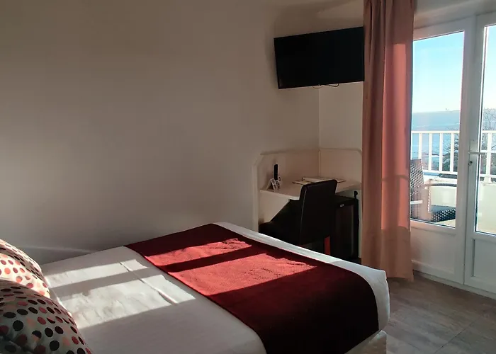 Logis Les Bleuets 2* Royan