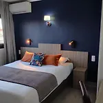 Hotel Logis Les Bleuets Royan