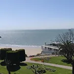 Hotel Logis Les Bleuets Royan