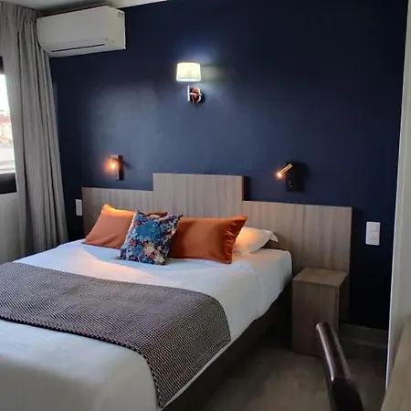 Hotell Logis Les Bleuets Royan