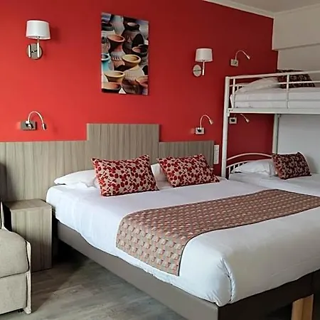 Logis Les Bleuets 2* Royan