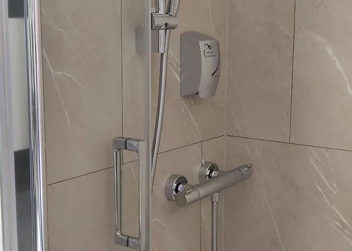 Hotel Logis Les Bleuets Royan